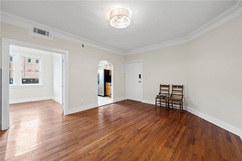 677 Somerset Terrace NE 4C