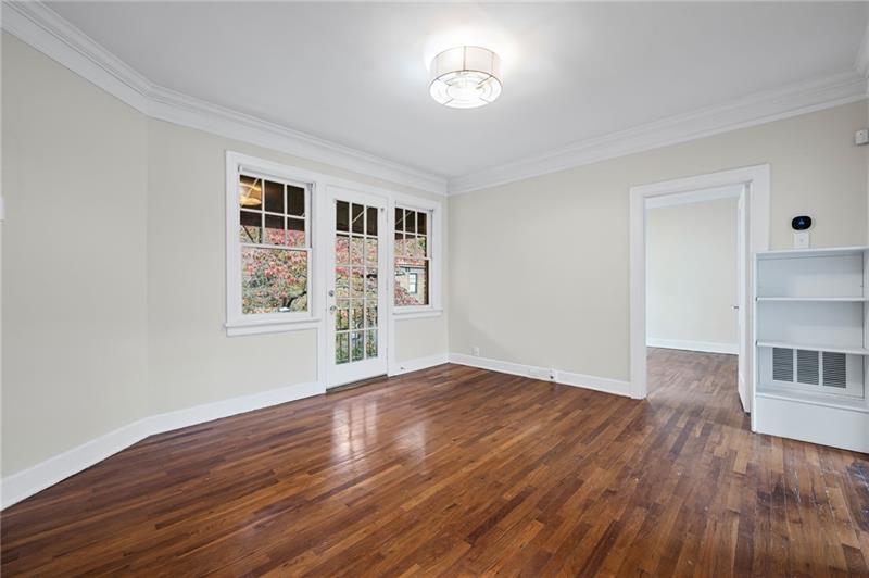 677 Somerset Terrace NE 4C