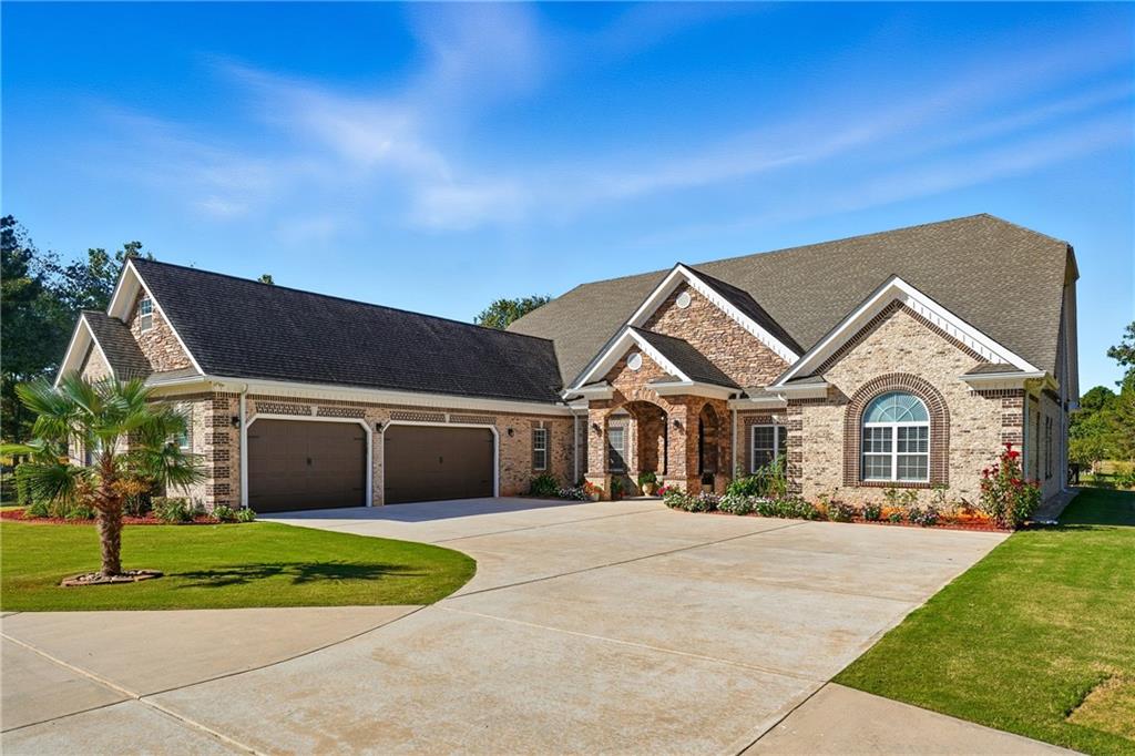 100 Marshas Vineyard