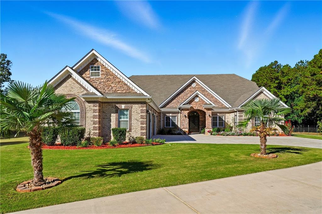 100 Marshas Vineyard