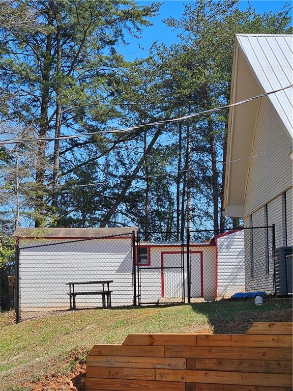 2920 Browns Bridge Road