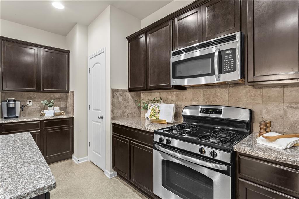 47 Gloster Mill Way, Lawrenceville, Georgia image 13