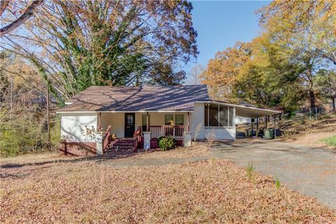 Homes For Sale - 5537 N Richland Creek Road<br/> Buford, GA 30518