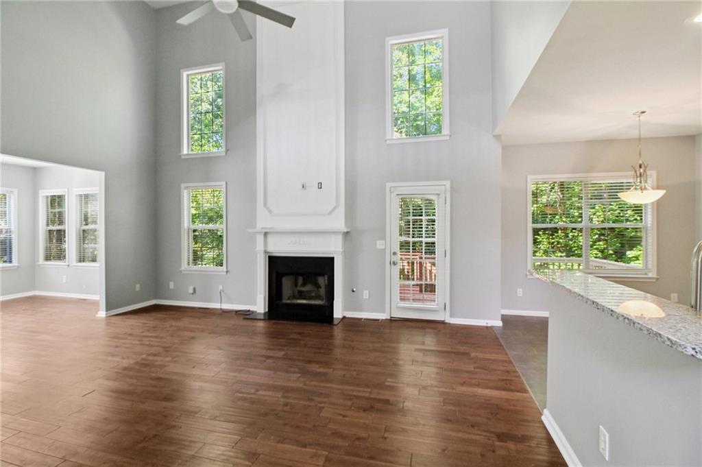 Vinings Crossing - Residential Lease