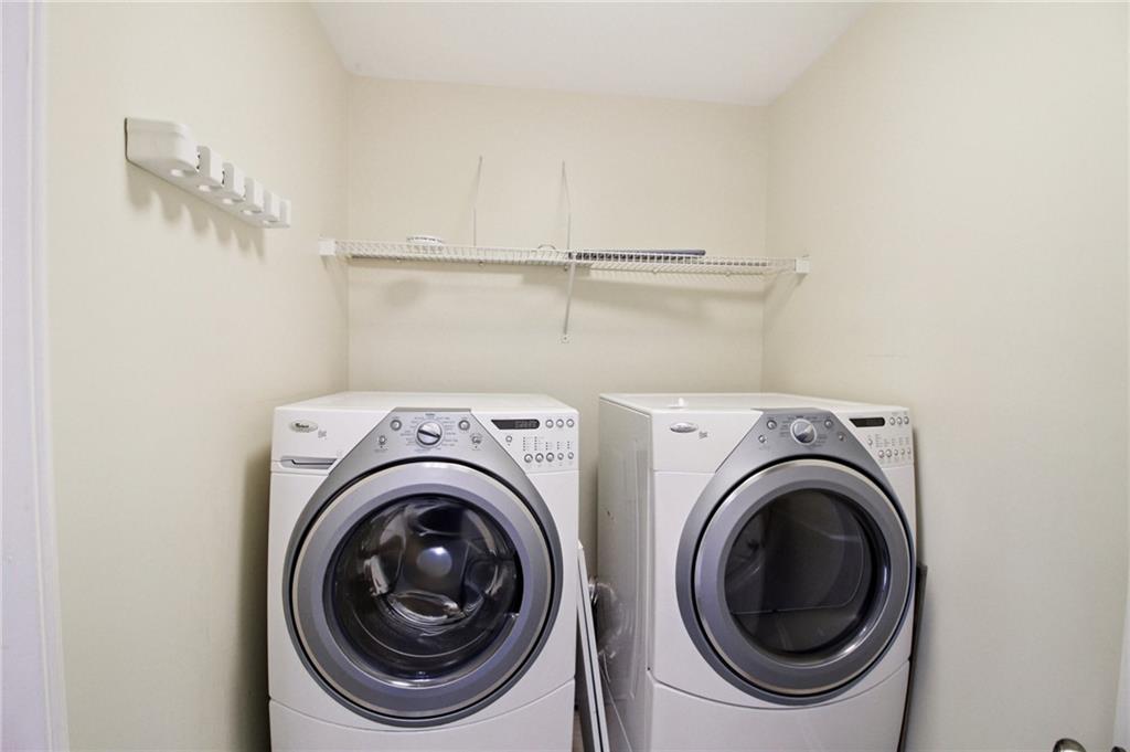 Vinings Crossing - Residential Lease