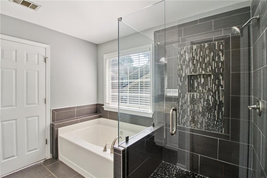 Vinings Crossing - Residential Lease