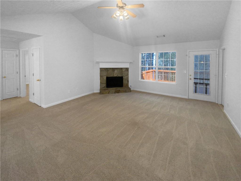 231 Grove Pointe Drive, Locust Grove, Georgia image 7