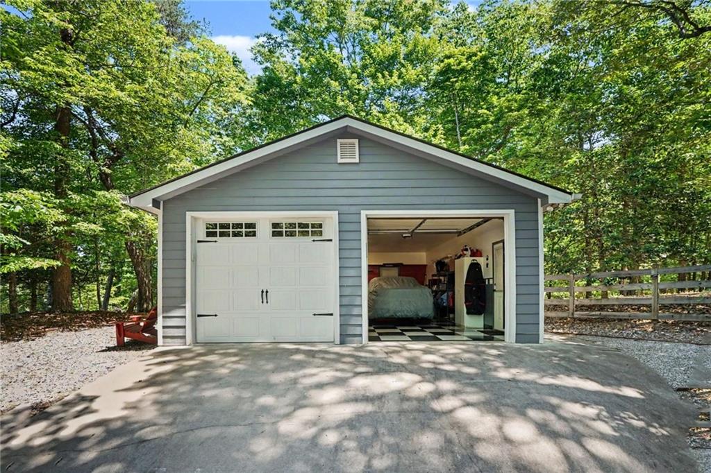 52 White Oak Trail N