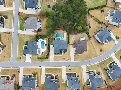 listing image 80