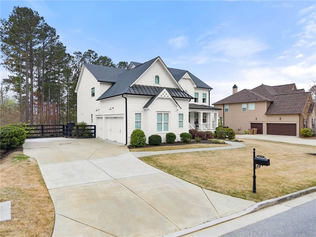 6635 Canyon Cove, Cumming, Georgia image 3