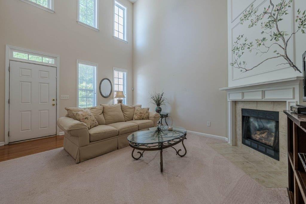 353 Grayson Way