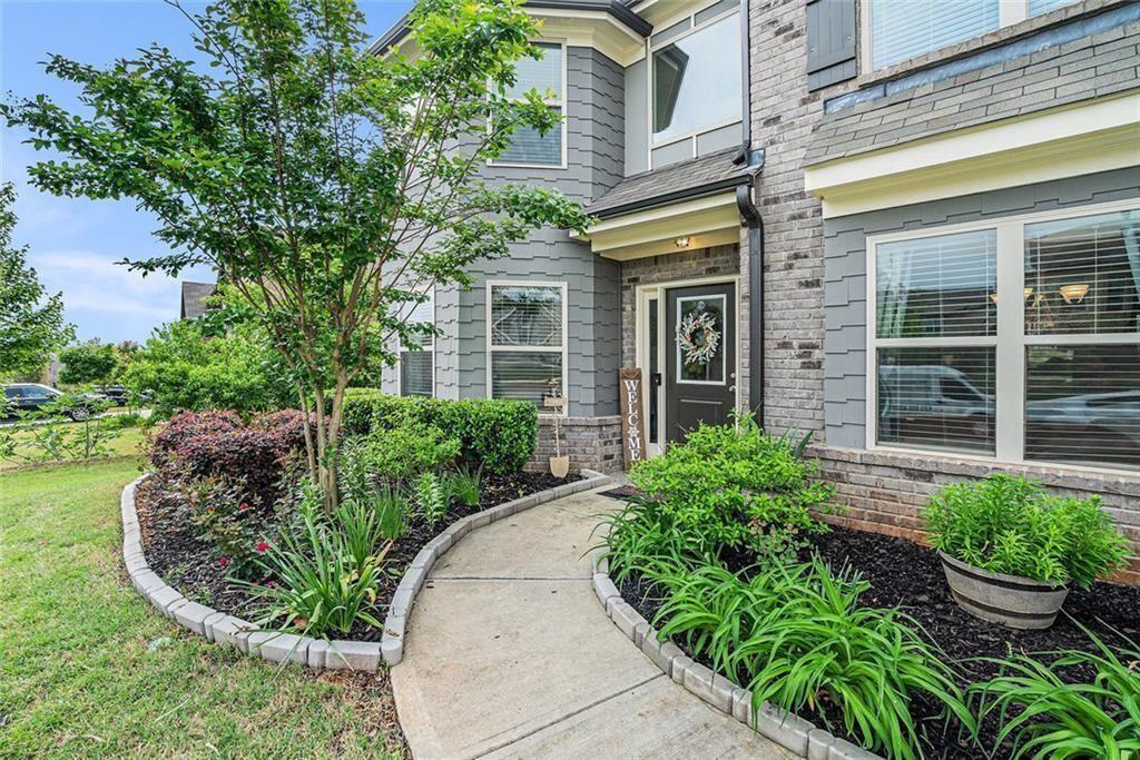 3399 In Bloom Way