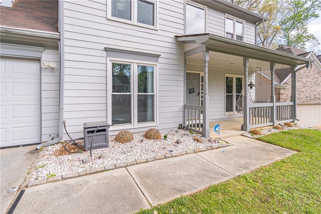 539 Riverbirch Trace, Stone Mountain, Georgia image 3