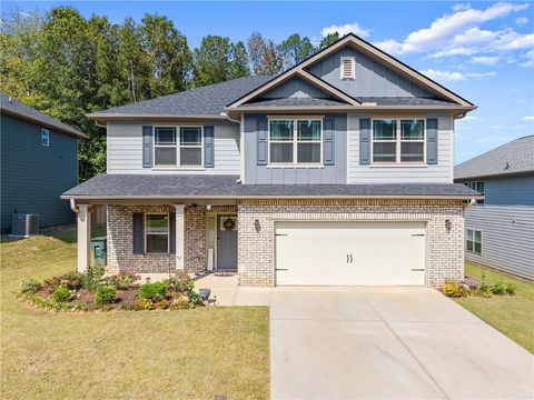 Homes For Sale - 245 Magnolia Villas Dr. Dr<br/> Cornelia, GA 30531