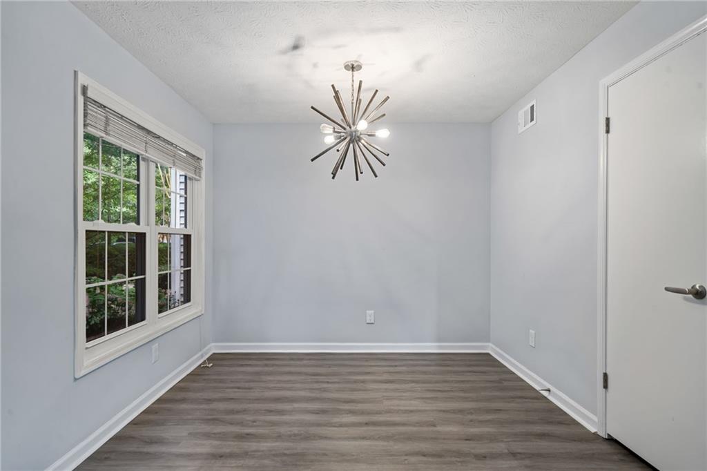 104 Glenleaf Drive