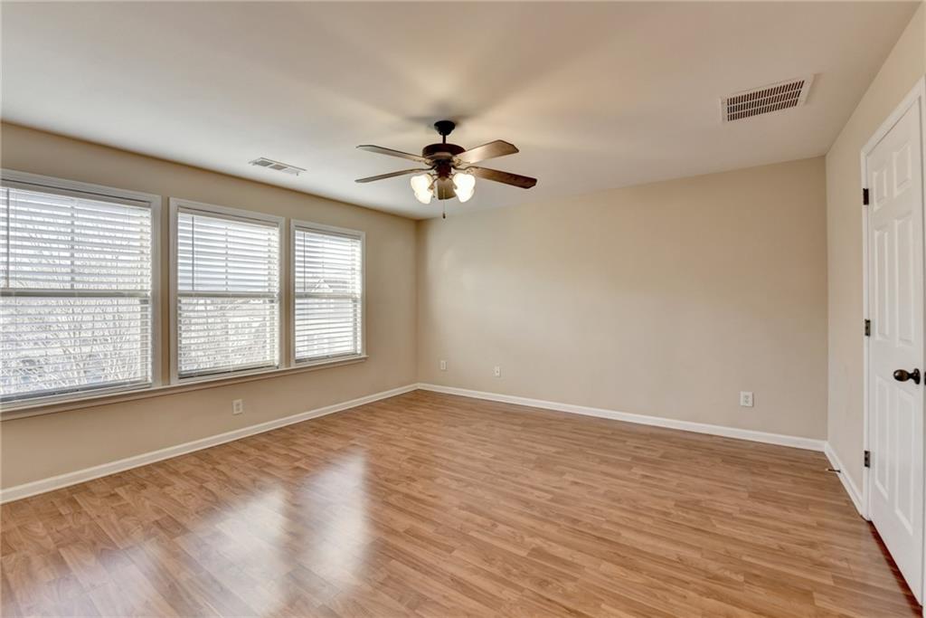 702 Village Field Court, Suwanee, Georgia image 34