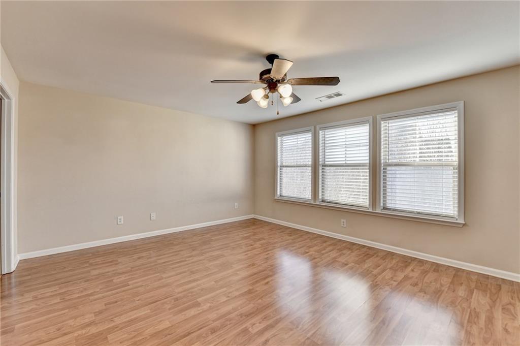 702 Village Field Court, Suwanee, Georgia image 31