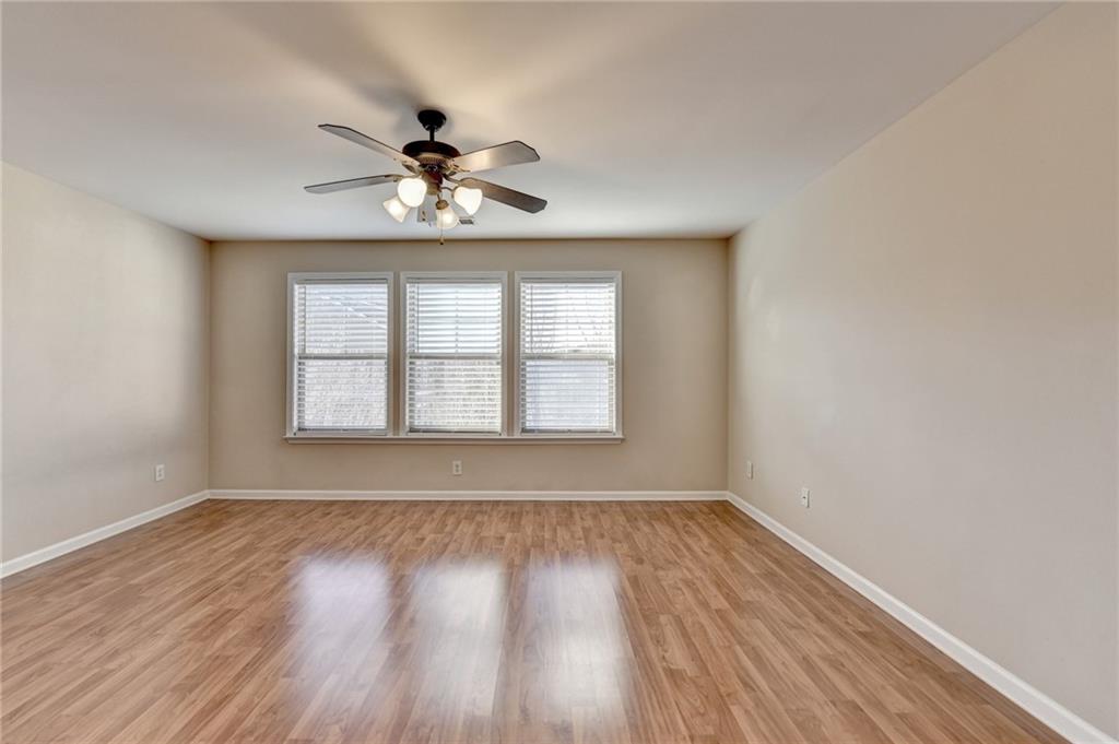 702 Village Field Court, Suwanee, Georgia image 30