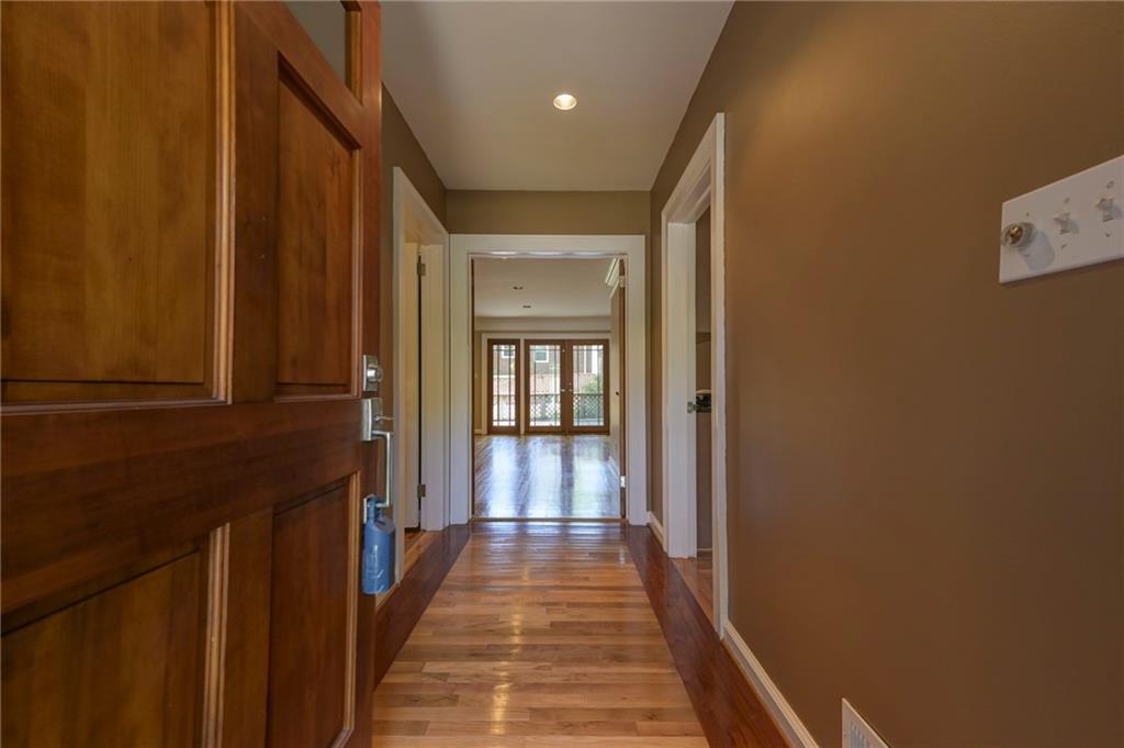 1629 Anita Place, Atlanta, Georgia image 7