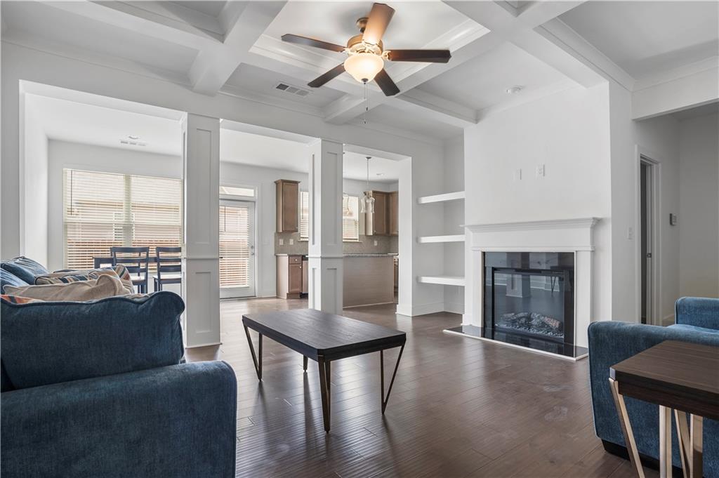 5316 Radford Loop