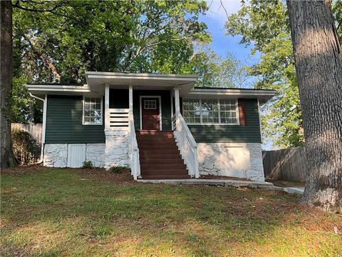 136 Victor Circle NW Atlanta GA 30314