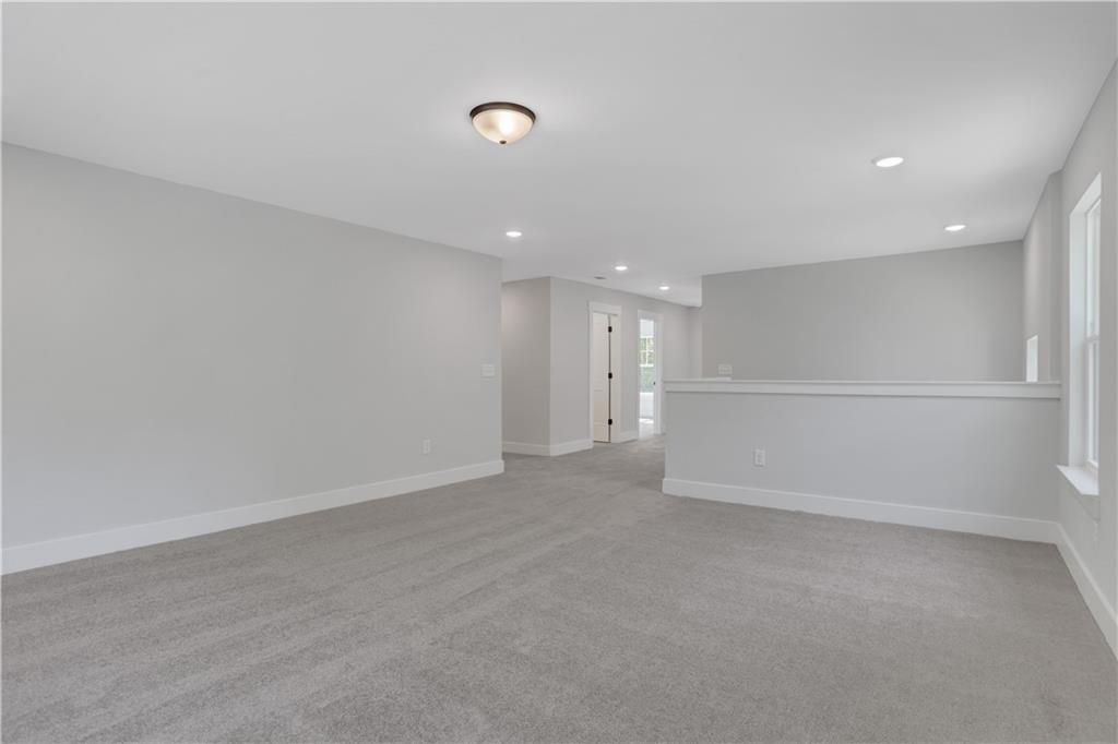 6992 Manchester Drive, Flowery Branch, Georgia image 32