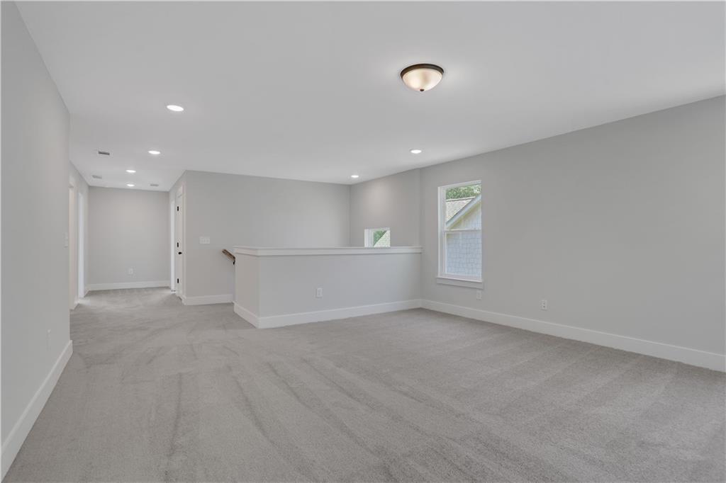 6992 Manchester Drive, Flowery Branch, Georgia image 31