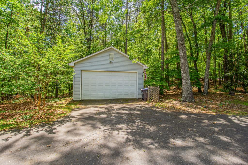 429 Buckhorn Tavern Road
