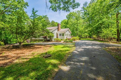 429 Buckhorn Tavern Road Dahlonega GA 30533