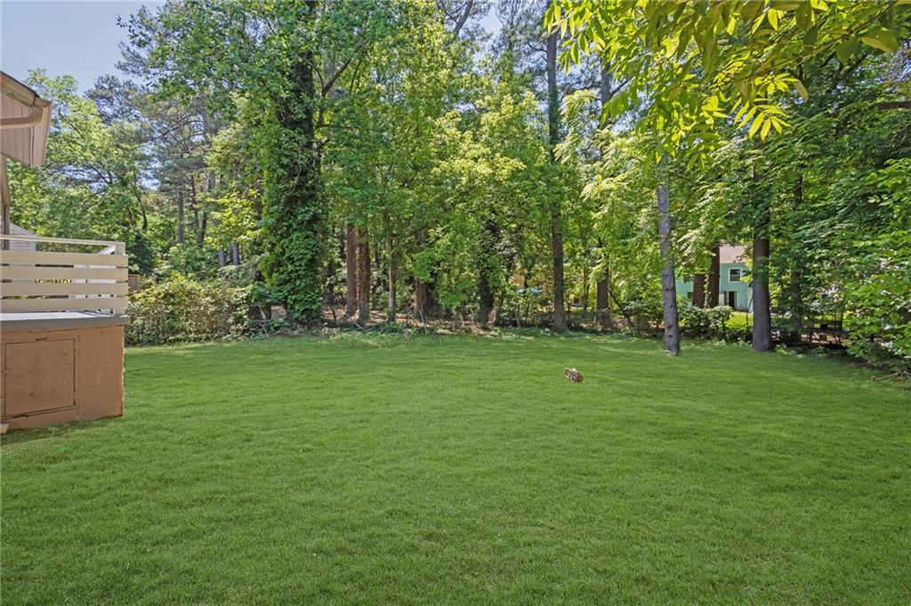 2115 Pinehurst Drive, East Point, Georgia image 16