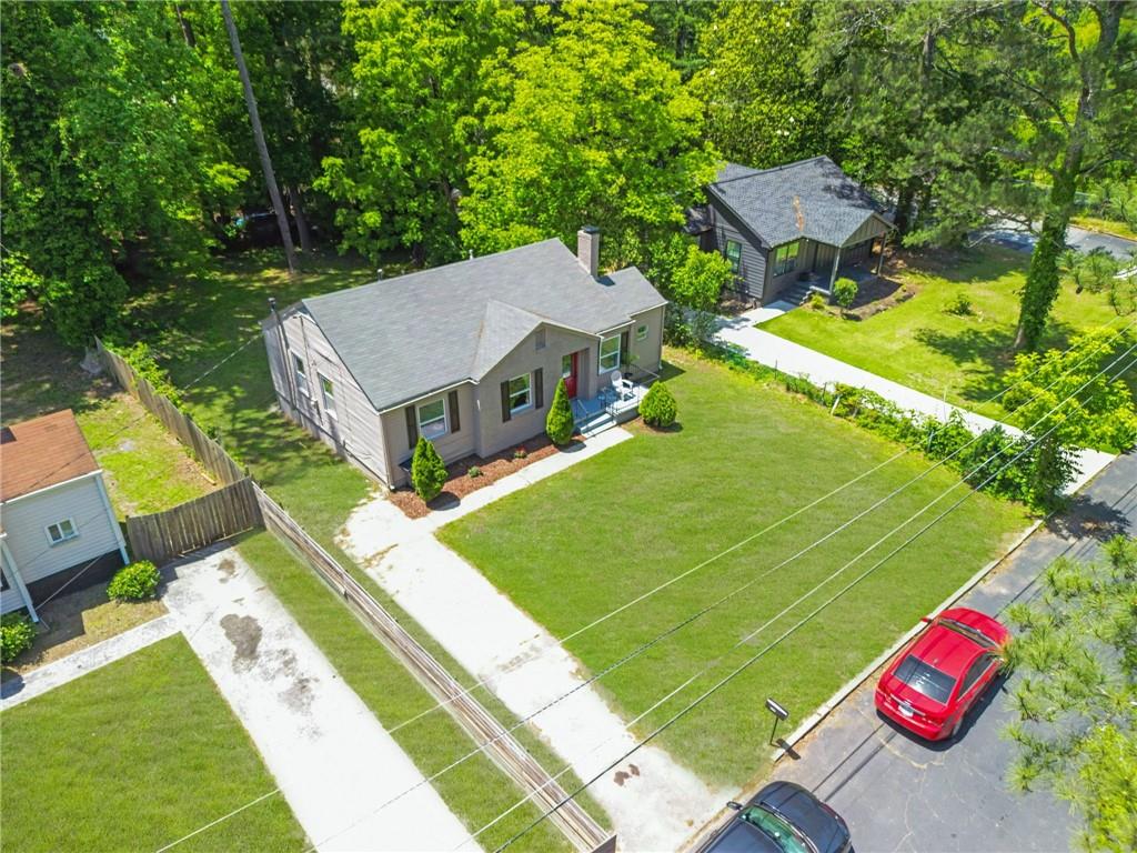 2115 Pinehurst Drive, East Point, Georgia image 3