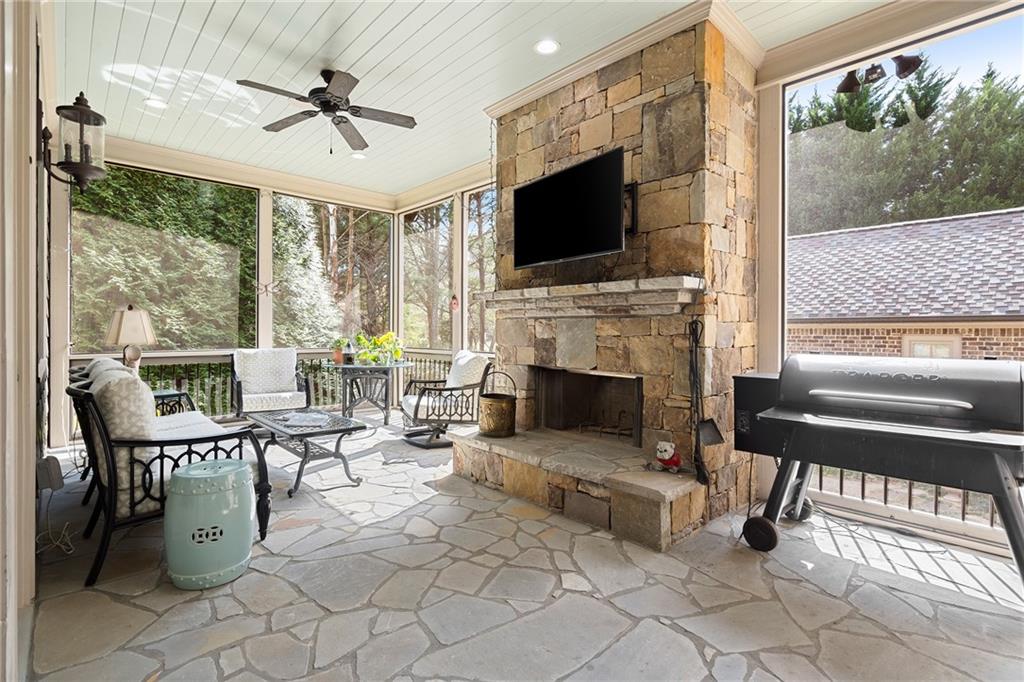 4218 River District Drive