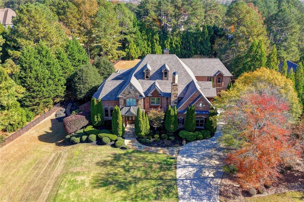 5669 Legends Club Circle