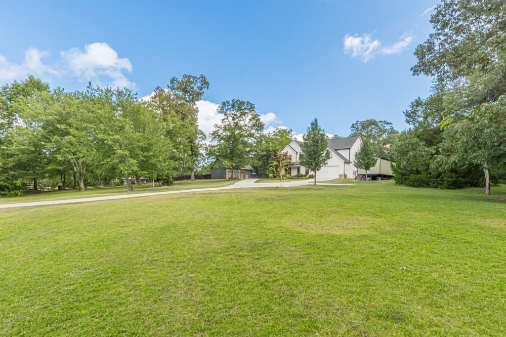 426 N Burnt Hickory Road