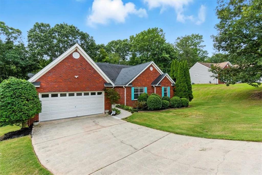 220 Lancaster Way
