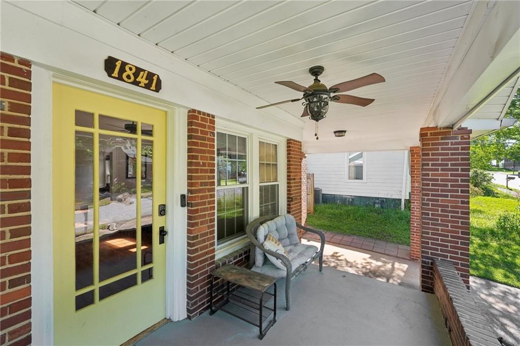 1841 Thompson Avenue, Atlanta, Georgia image 5