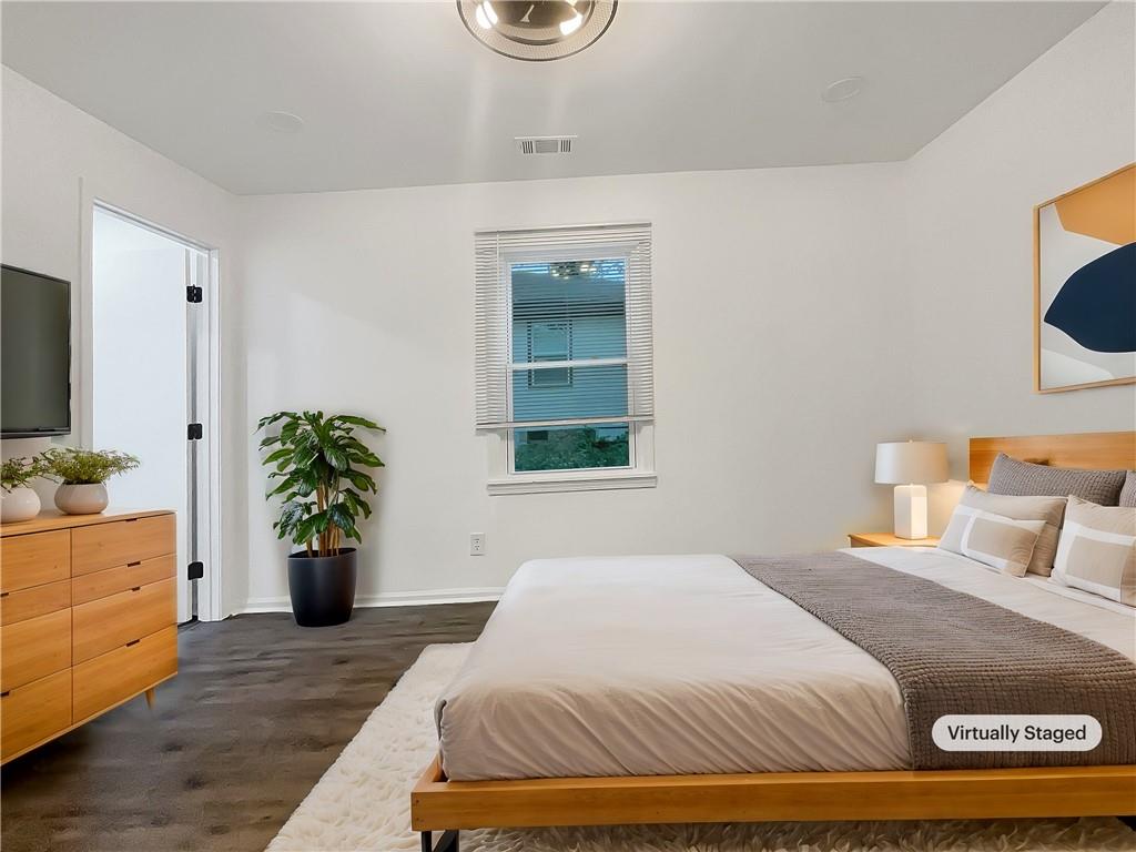 2704 Ellen Way