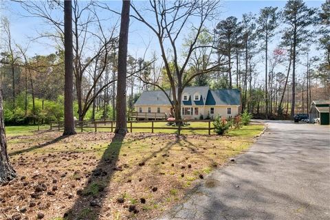 A home in Powder Springs