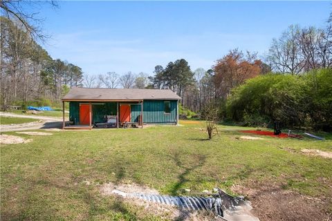 A home in Powder Springs