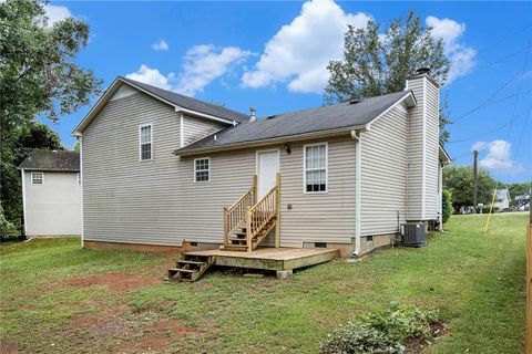 A home in Villa Rica