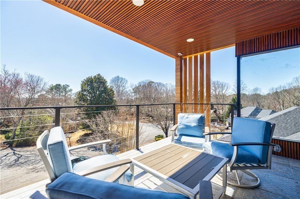 1812 Hunters Glen