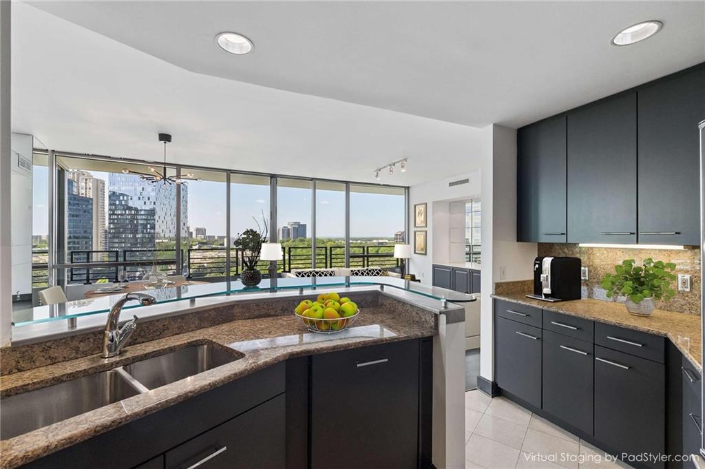 700 Park Regency Place NE 2104