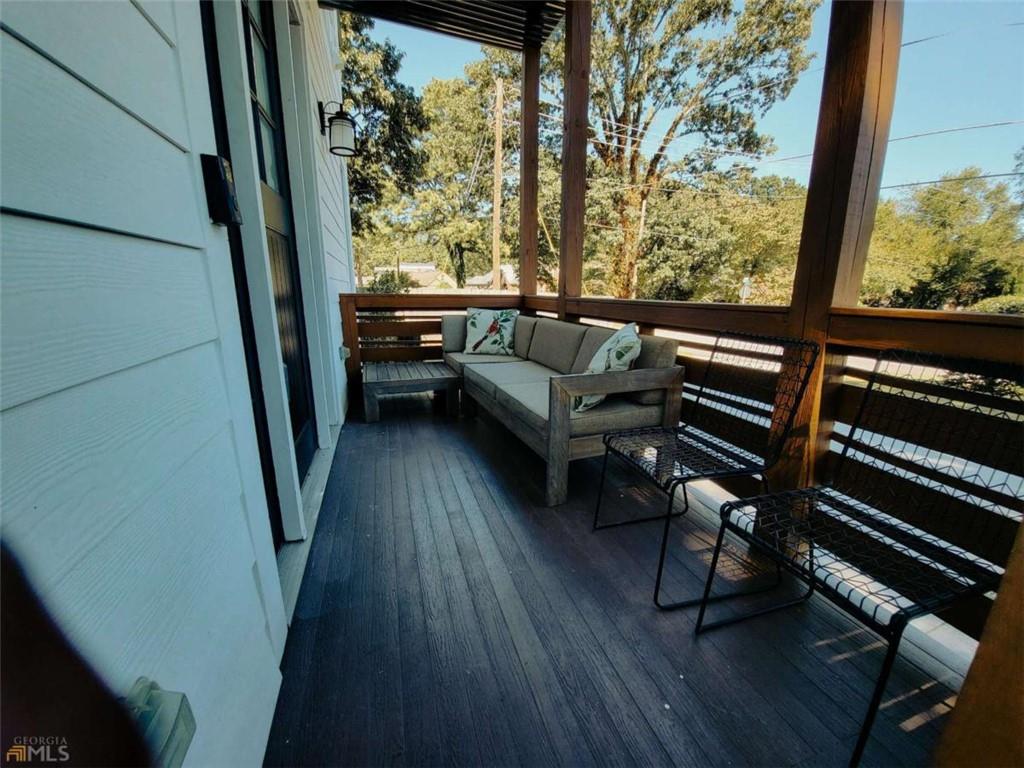 1805 Ellington Drive