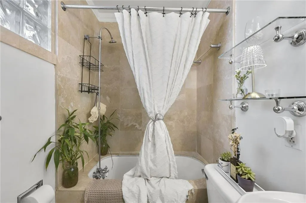 Atlanta, Georgia 30307, United States, 1 Bedroom Bedrooms, ,1 BathroomBathrooms,Residential,Active,80687