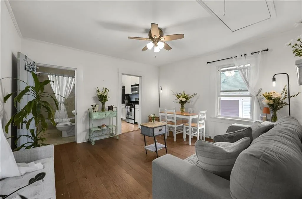 Atlanta, Georgia 30307, United States, 1 Bedroom Bedrooms, ,1 BathroomBathrooms,Residential,Active,80687