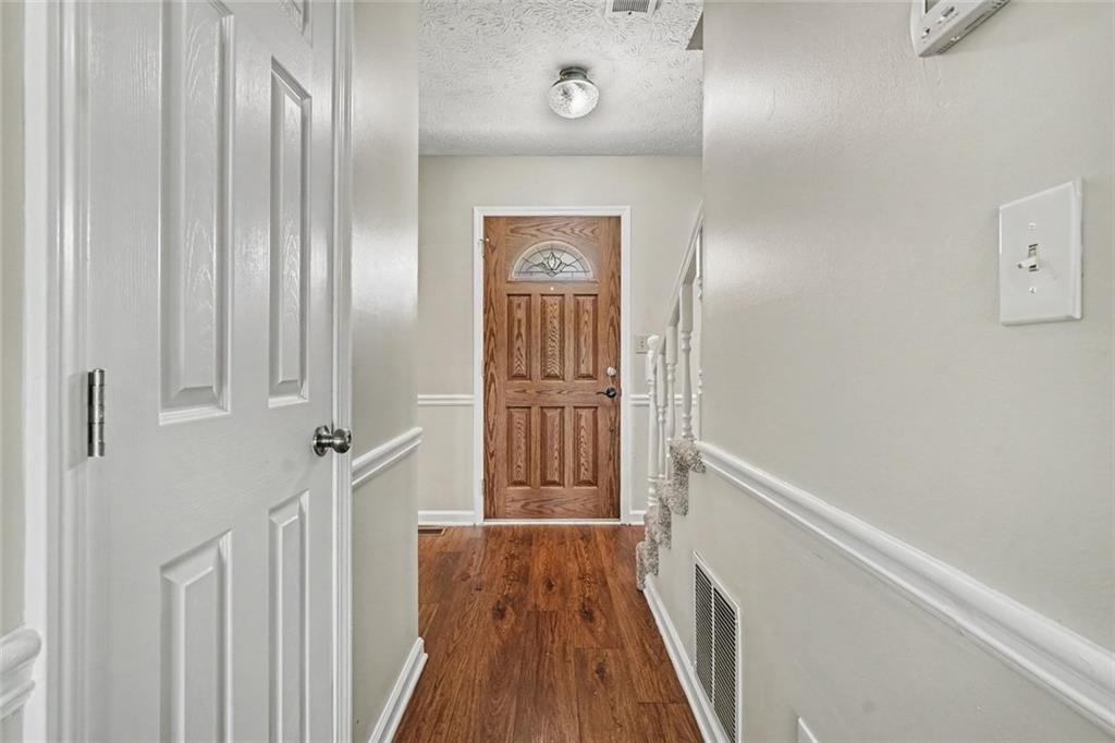 1160 Golfview Terrace