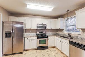 208 Roberts Trail, Locust Grove, Georgia image 6