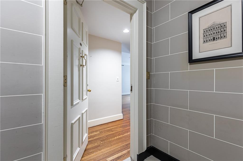 1327 Peachtree Street NE 303
