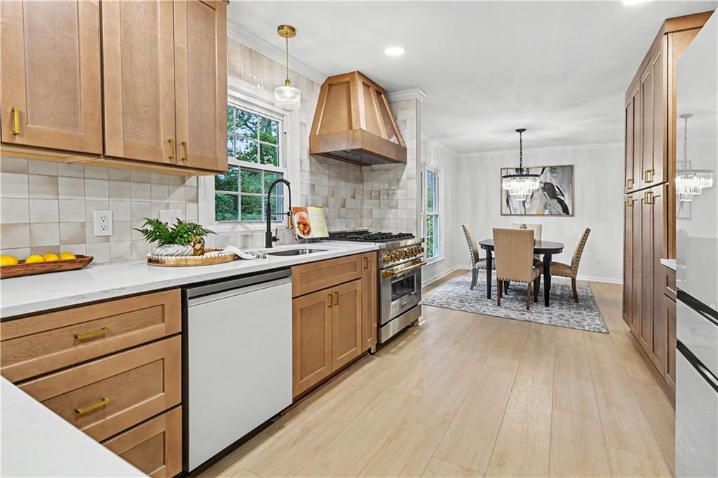 1498 Meadowcreek Court