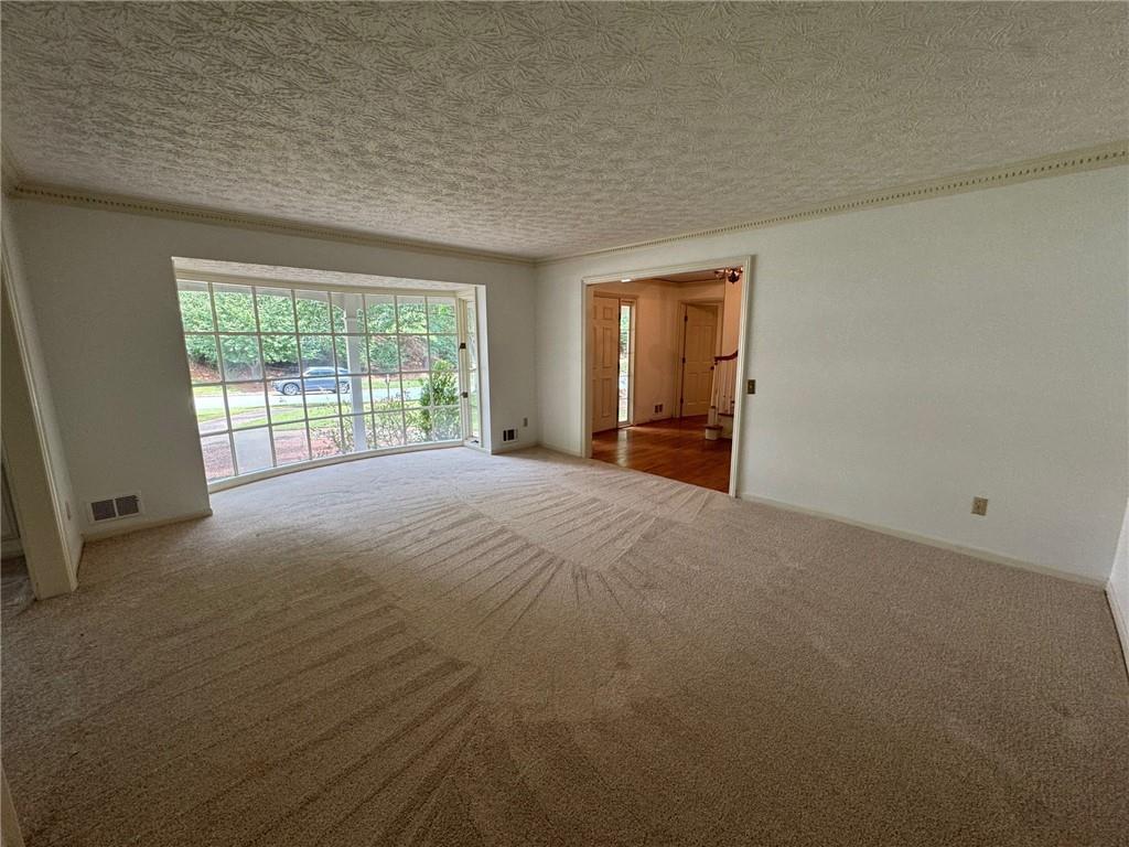 600 Meuse Way